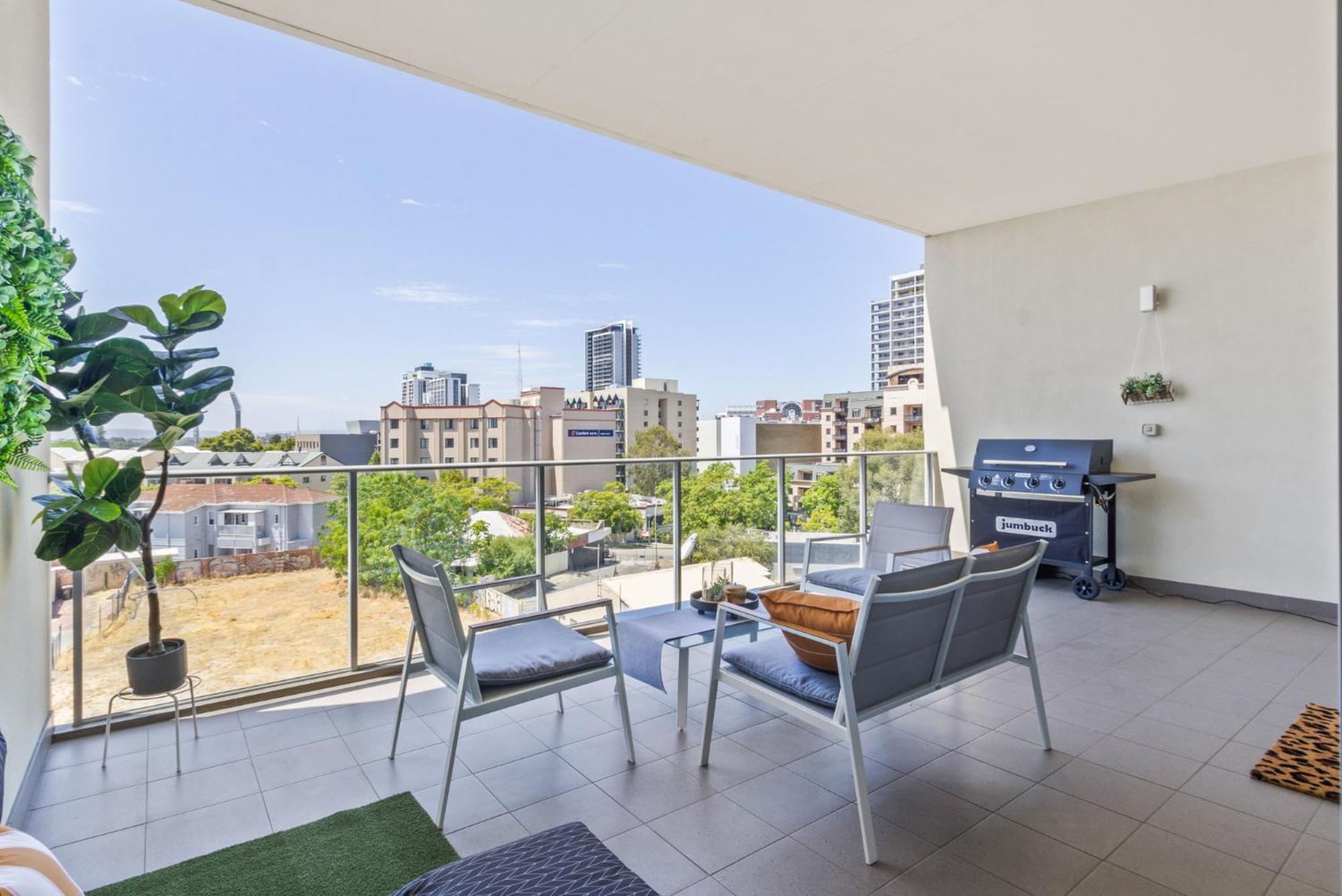 2Bdrm Skyline Views - Prime For River, Waca, Optus Stadium Perth Exterior photo